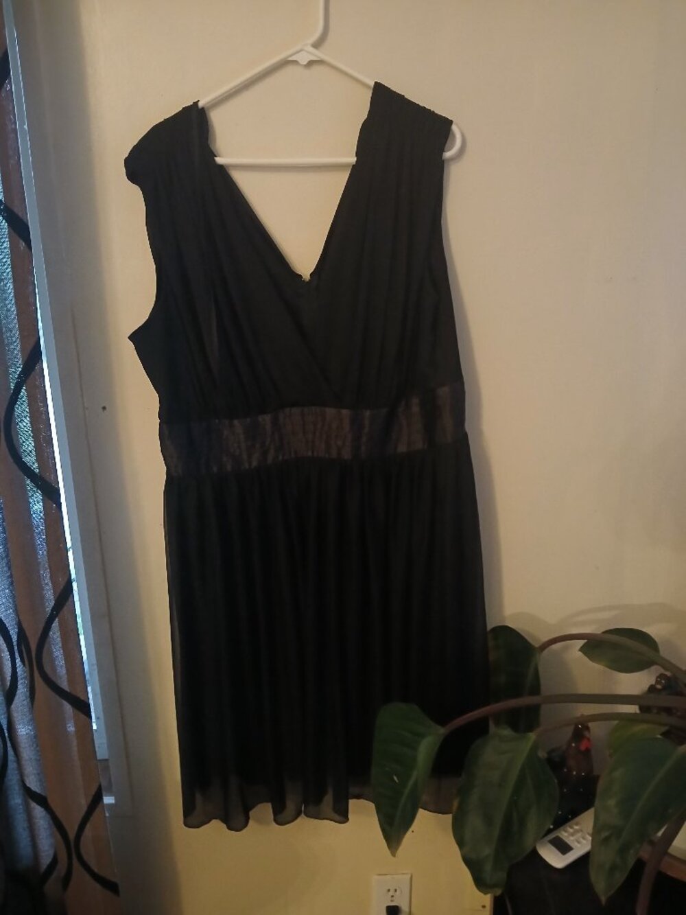 Trixxi women's Midi black dress Size 3X
